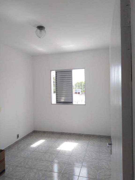 Casa à venda com 2 quartos, 100m² - Foto 13