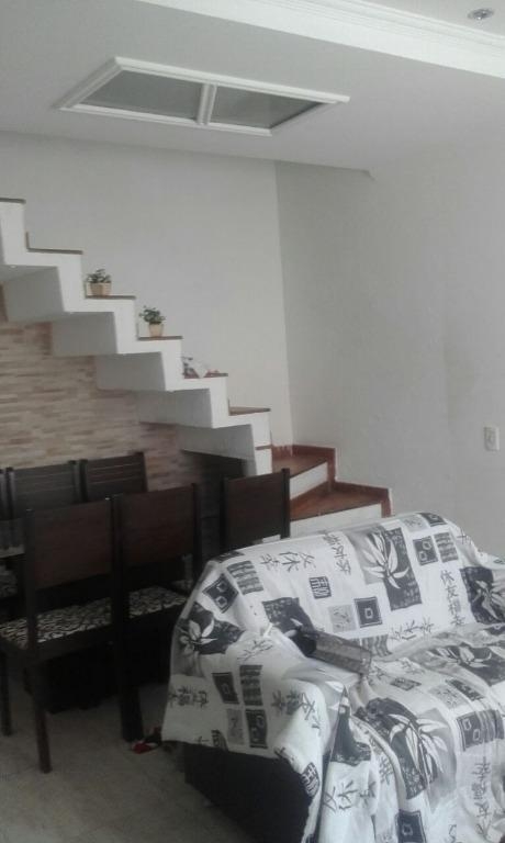 Casa à venda e aluguel com 2 quartos, 70m² - Foto 10