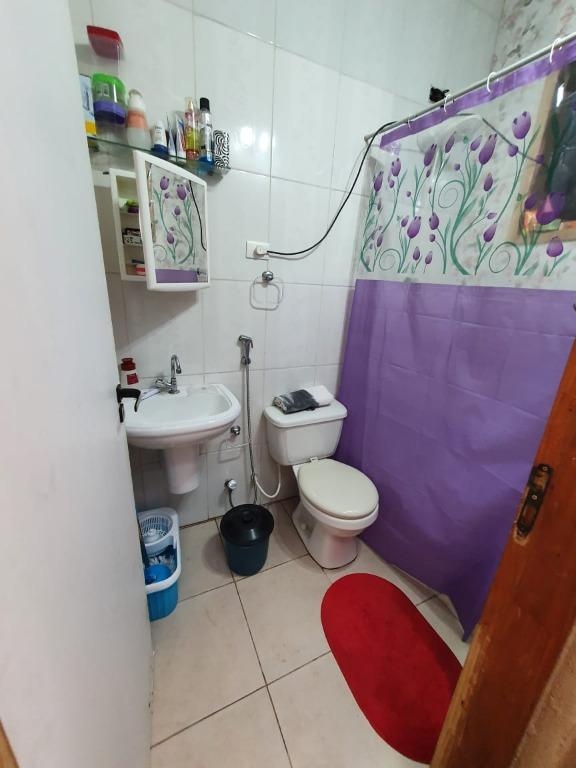 Casa à venda com 4 quartos, 200m² - Foto 23