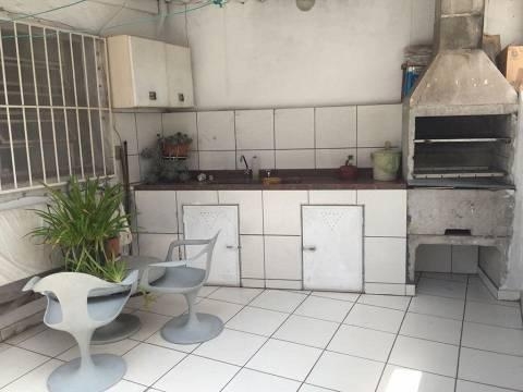 Casa à venda com 2 quartos, 80m² - Foto 8