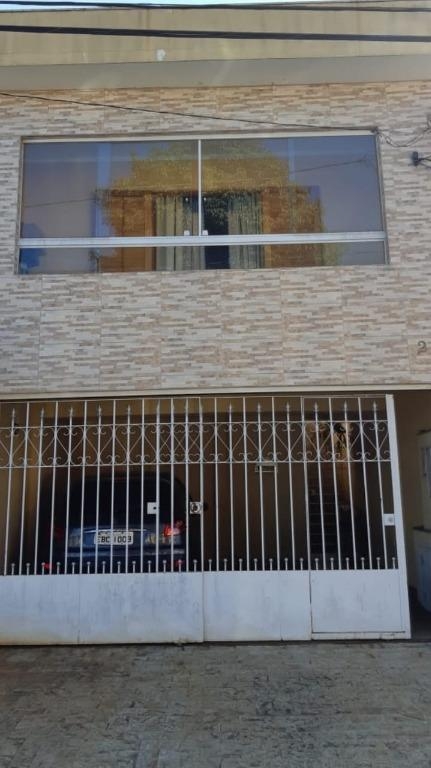 Sobrado à venda com 3 quartos, 145m² - Foto 1