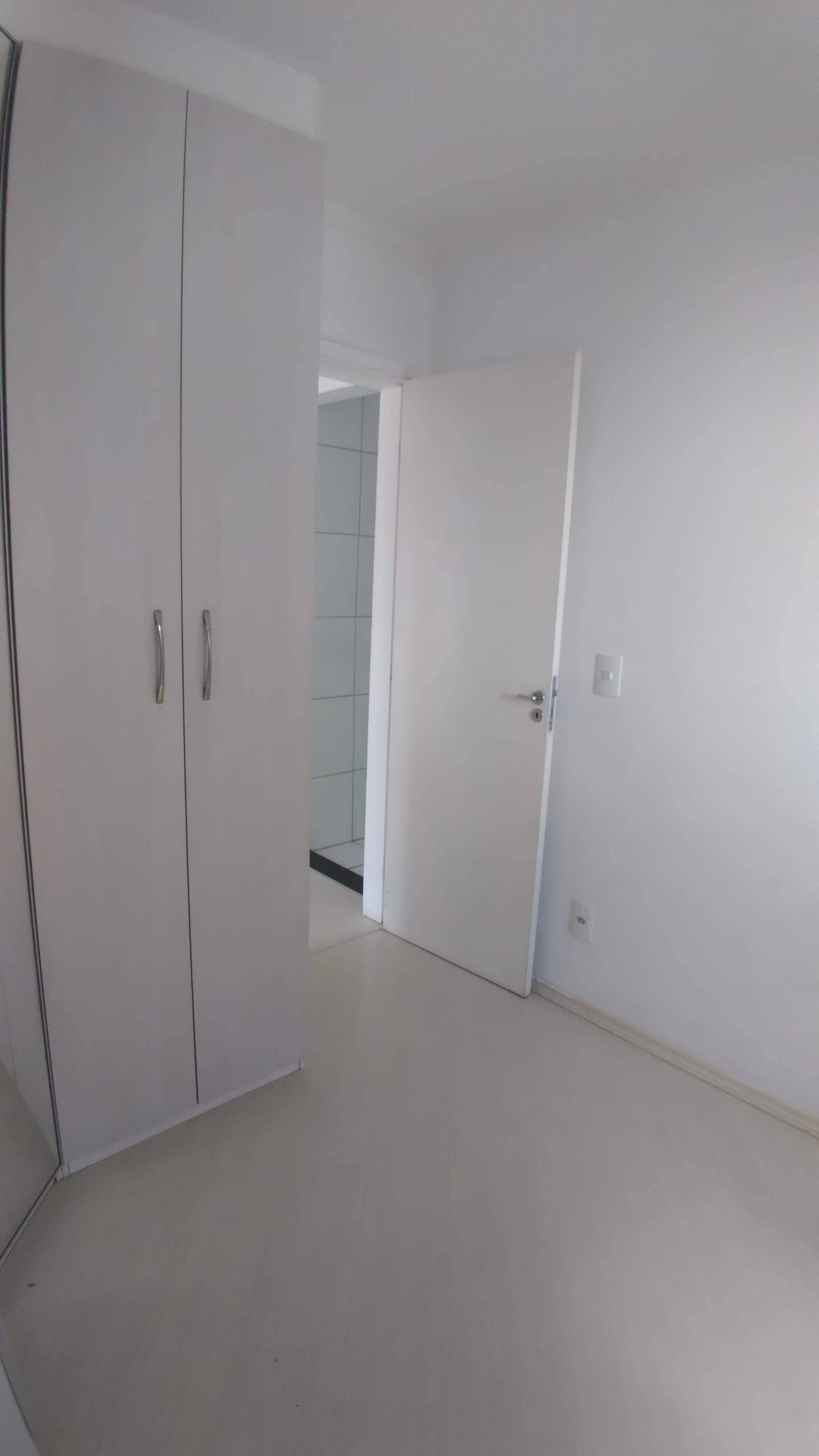 Apartamento para alugar com 2 quartos, 50m² - Foto 13