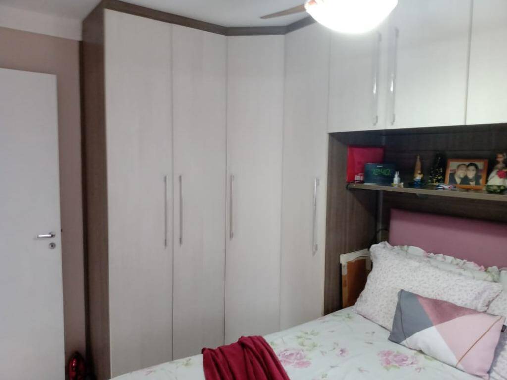 Apartamento à venda com 2 quartos, 48m² - Foto 11