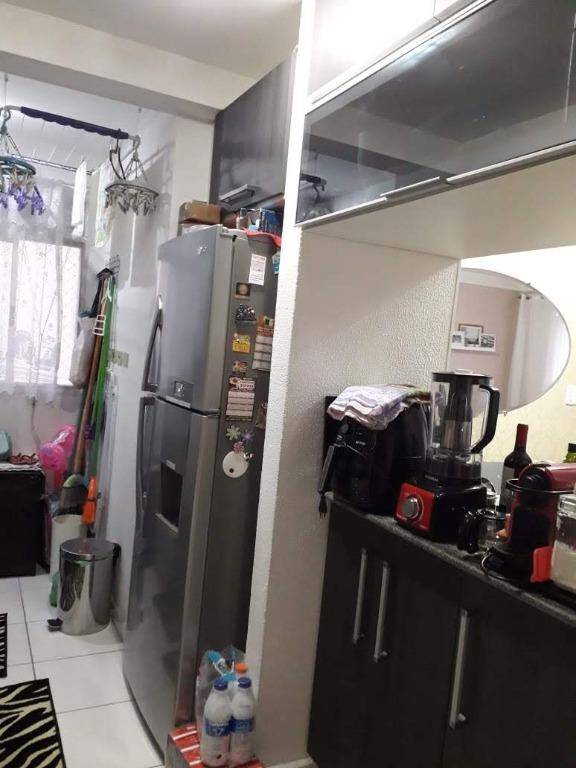 Apartamento à venda com 2 quartos, 48m² - Foto 20