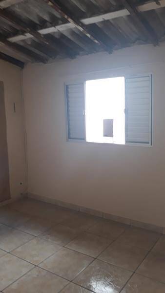 Casa à venda com 1 quarto, 140m² - Foto 17