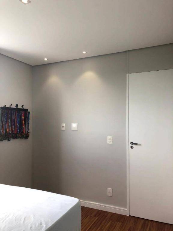 Apartamento à venda com 2 quartos, 48m² - Foto 17