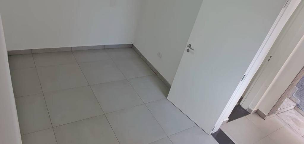 Casa à venda com 3 quartos, 80m² - Foto 17