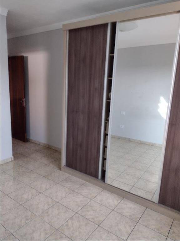 Casa à venda com 3 quartos, 125m² - Foto 18