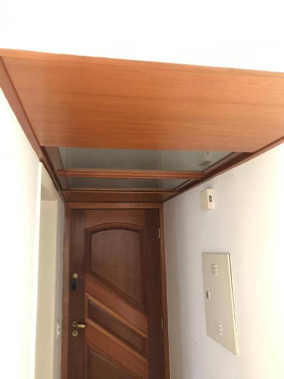 Apartamento à venda com 2 quartos, 64m² - Foto 13