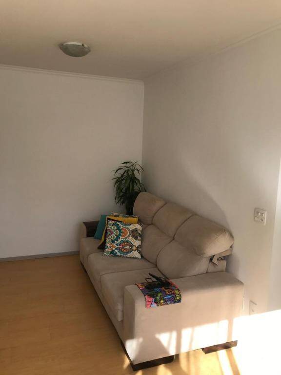 Apartamento à venda com 2 quartos, 64m² - Foto 19