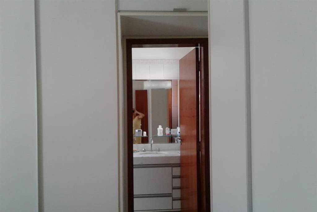 Casa à venda com 3 quartos, 250m² - Foto 19