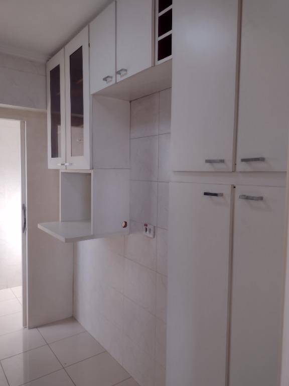 Apartamento à venda com 2 quartos, 52m² - Foto 10