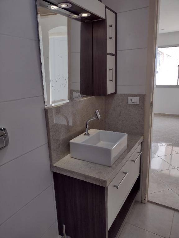 Apartamento à venda com 2 quartos, 52m² - Foto 14