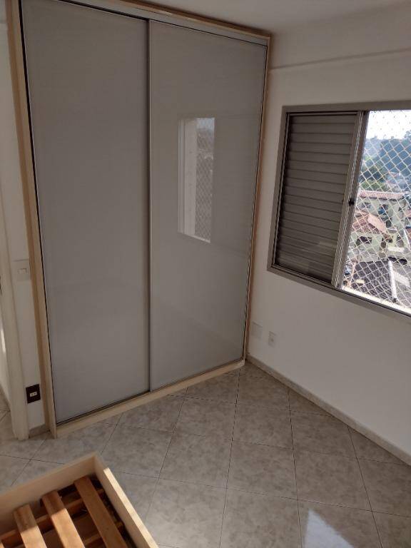 Apartamento à venda com 2 quartos, 52m² - Foto 16