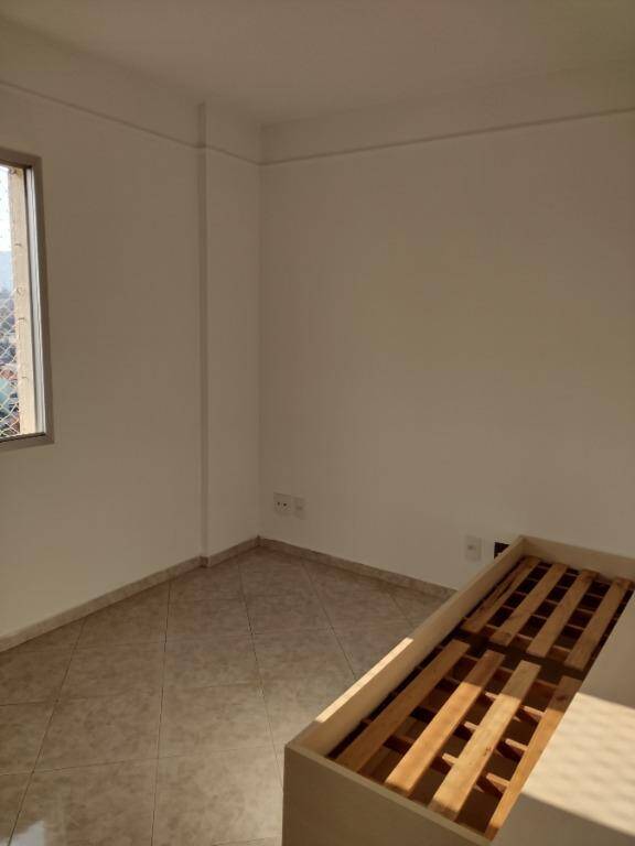 Apartamento à venda com 2 quartos, 52m² - Foto 15