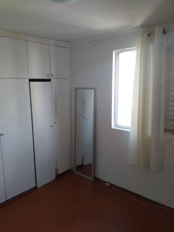 Apartamento para alugar com 2 quartos, 76m² - Foto 21