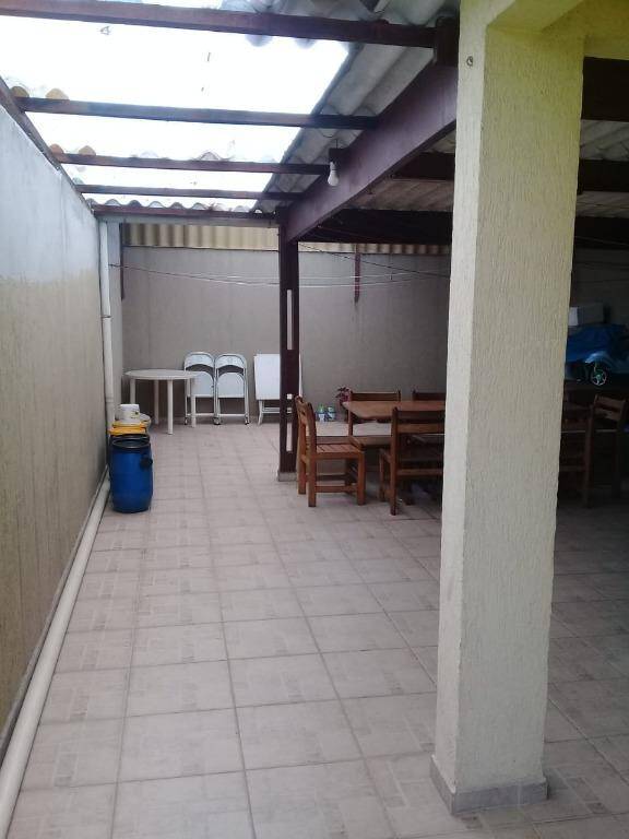 Casa à venda com 4 quartos, 160m² - Foto 7