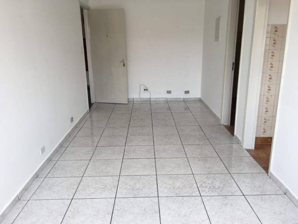 Casa para alugar com 1 quarto, 45m² - Foto 1