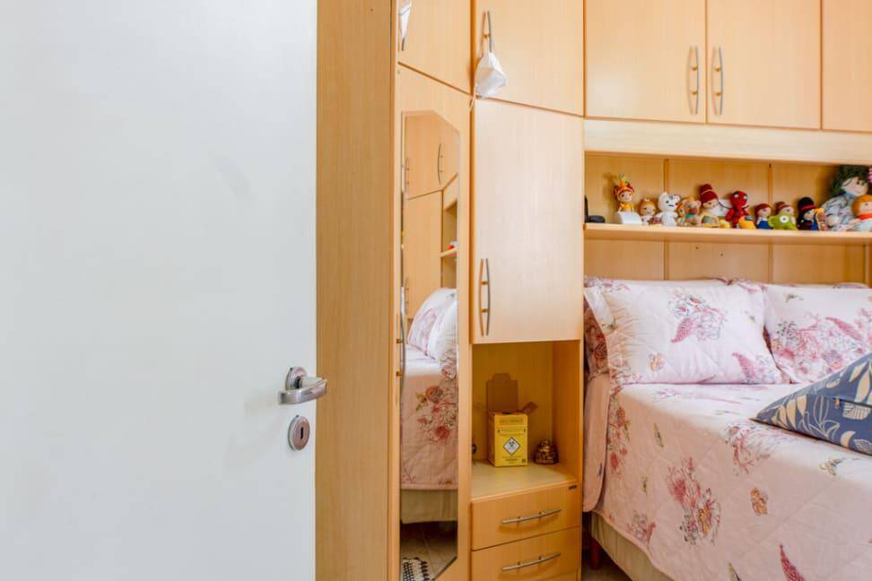 Apartamento à venda com 2 quartos, 68m² - Foto 5