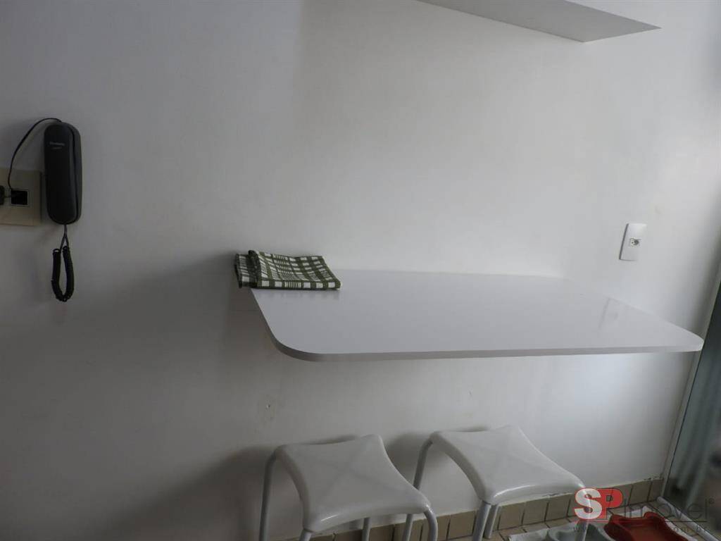 Apartamento à venda com 3 quartos, 83m² - Foto 7