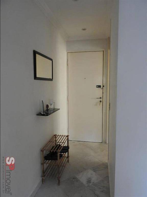 Apartamento à venda com 3 quartos, 83m² - Foto 28