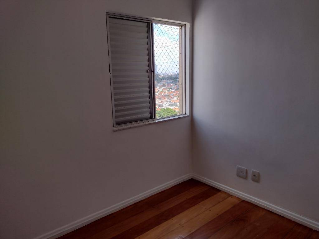 Apartamento para alugar com 2 quartos, 64m² - Foto 2