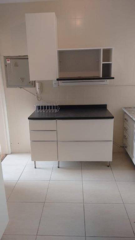 Apartamento à venda com 3 quartos, 65m² - Foto 8