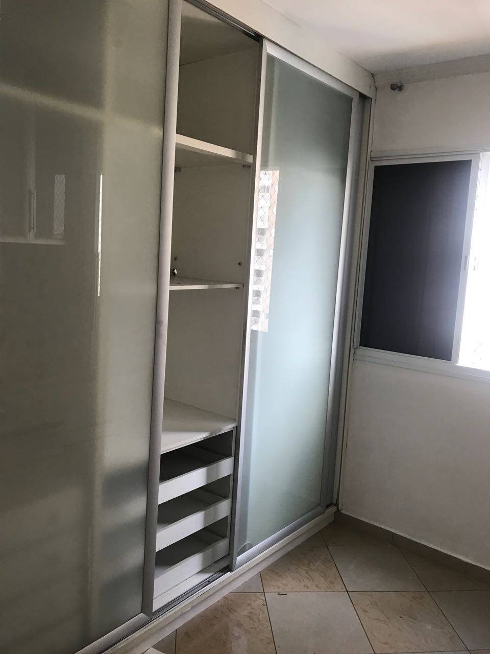 Apartamento à venda com 2 quartos, 50m² - Foto 4