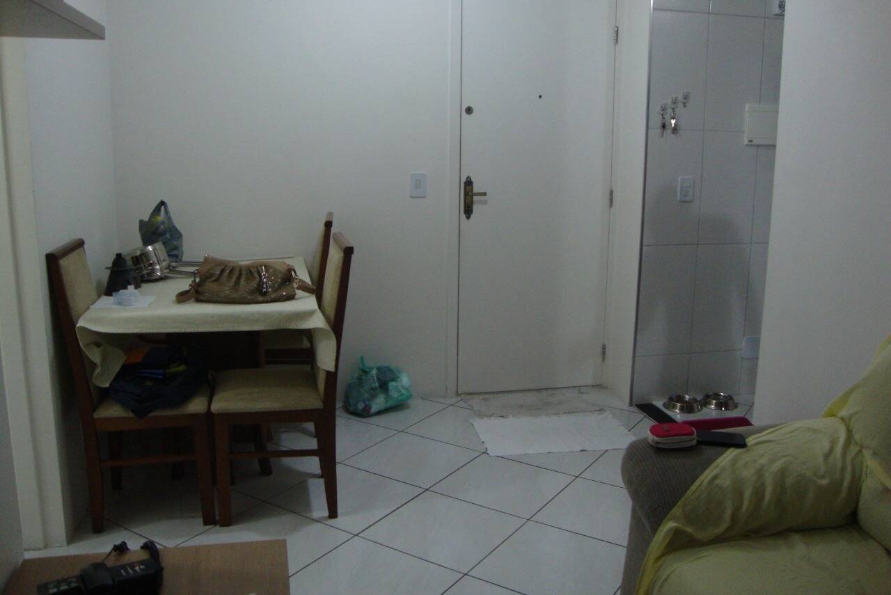 Apartamento à venda com 2 quartos, 45m² - Foto 5