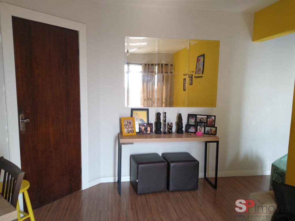 Apartamento à venda com 2 quartos, 61m² - Foto 14