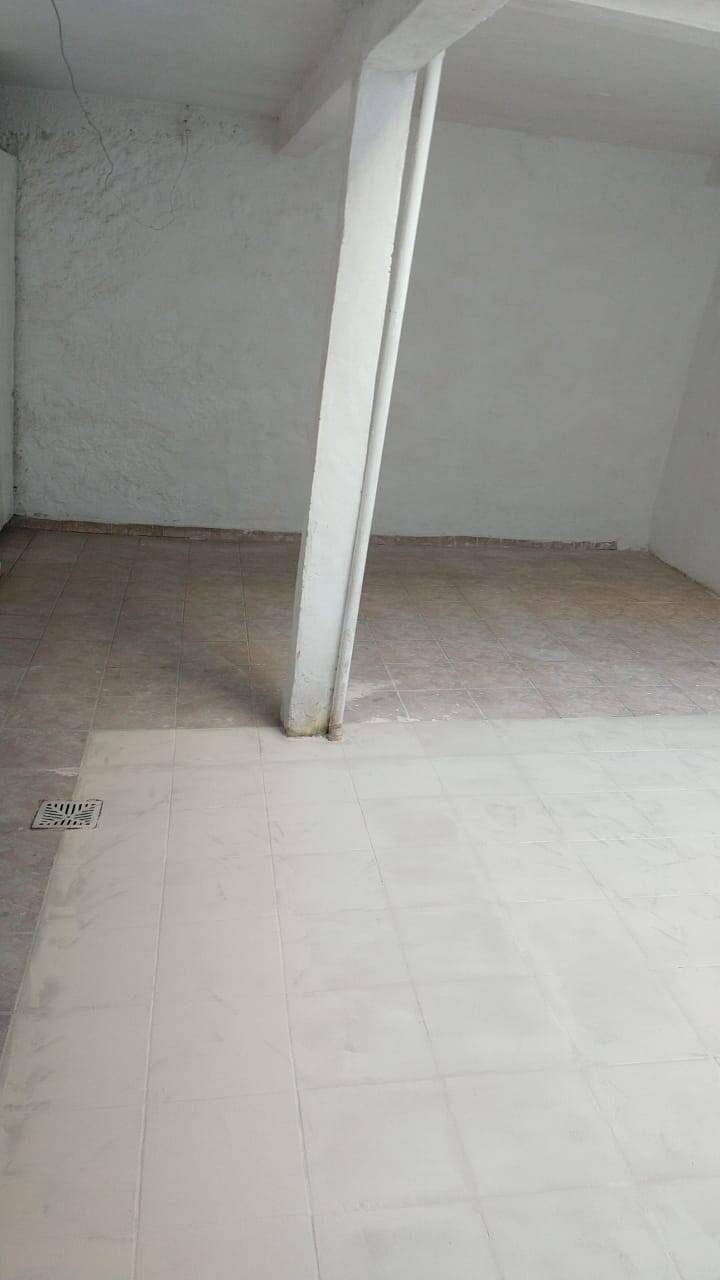 Casa para alugar com 2 quartos, 60m² - Foto 12