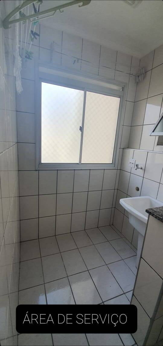 Apartamento para alugar com 3 quartos, 72m² - Foto 5