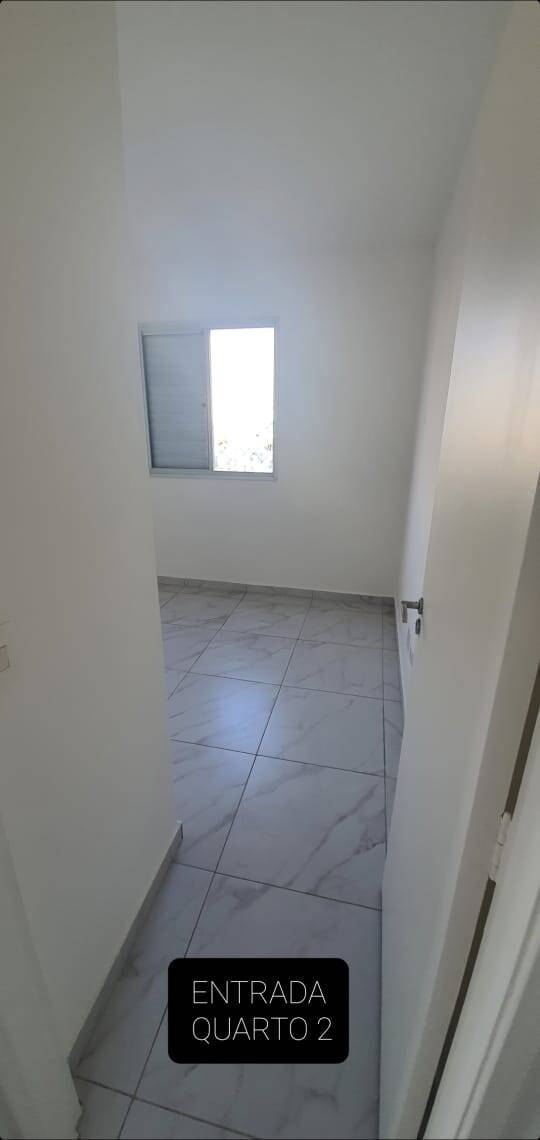 Apartamento para alugar com 3 quartos, 72m² - Foto 9