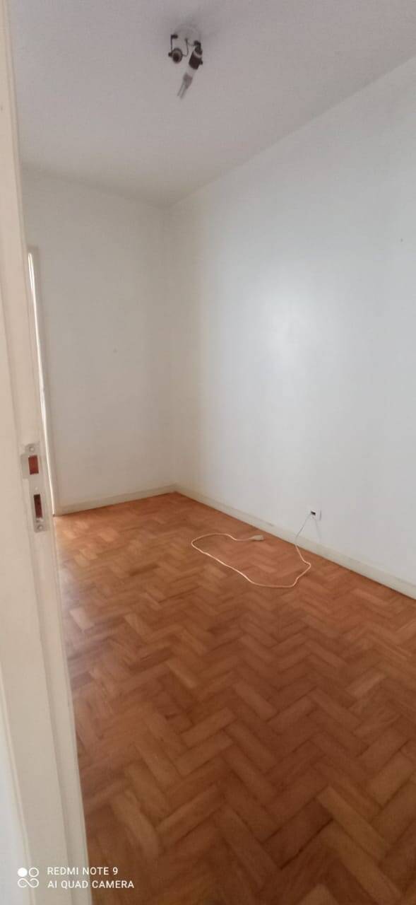 Apartamento à venda com 3 quartos, 112m² - Foto 3