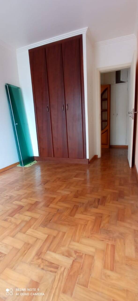 Apartamento à venda com 3 quartos, 112m² - Foto 9