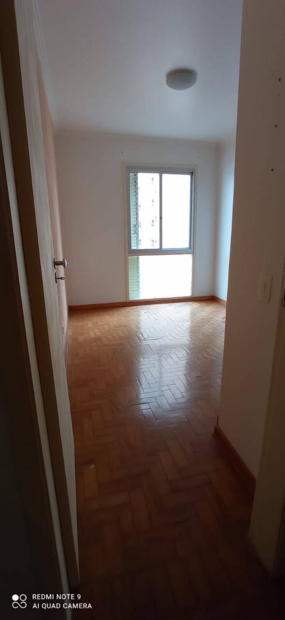 Apartamento à venda com 3 quartos, 112m² - Foto 12