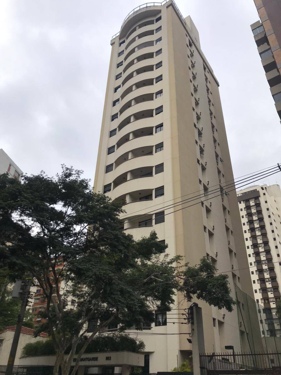 Apartamento para alugar com 1 quarto, 45m² - Foto 1