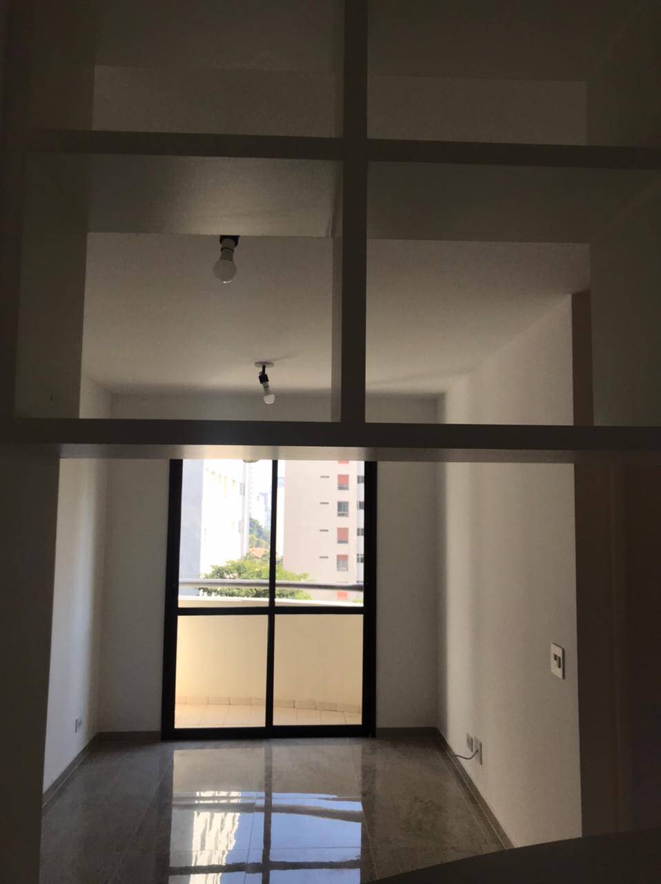 Apartamento para alugar com 1 quarto, 45m² - Foto 14