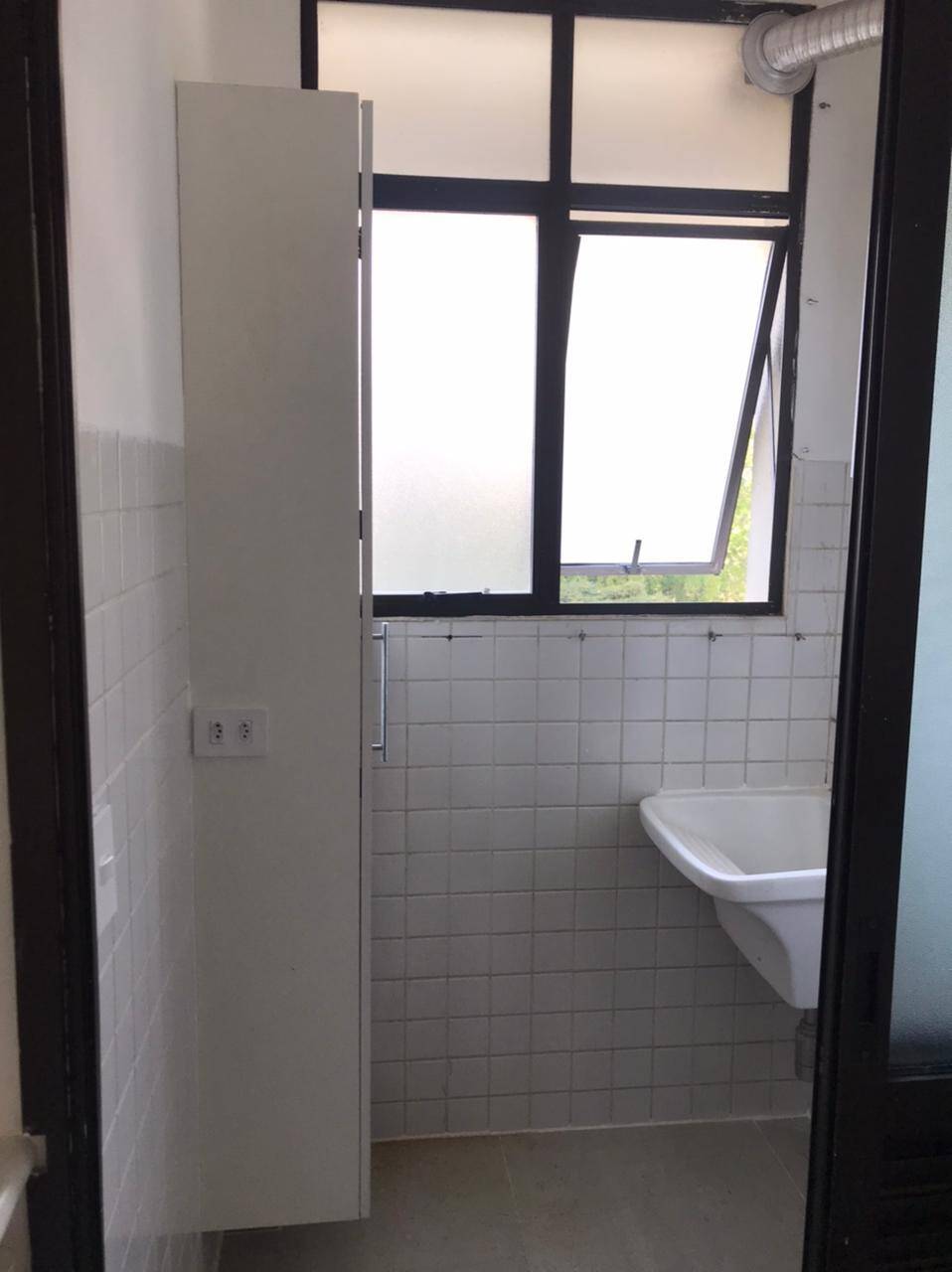 Apartamento para alugar com 1 quarto, 45m² - Foto 23