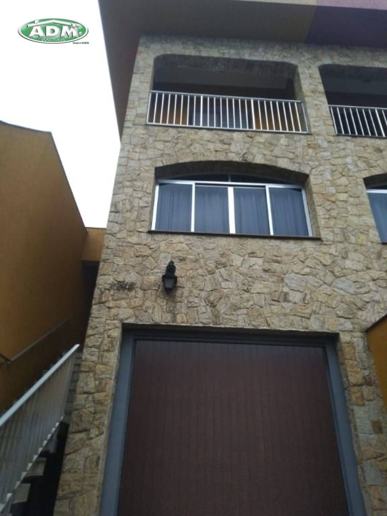 Casa à venda com 4 quartos, 250m² - Foto 37