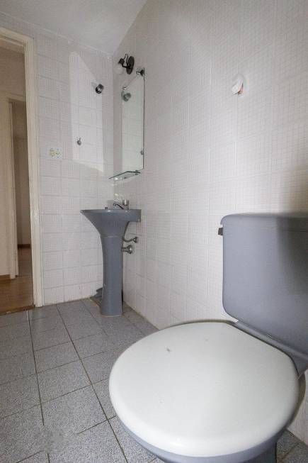 Apartamento para alugar com 2 quartos, 60m² - Foto 4