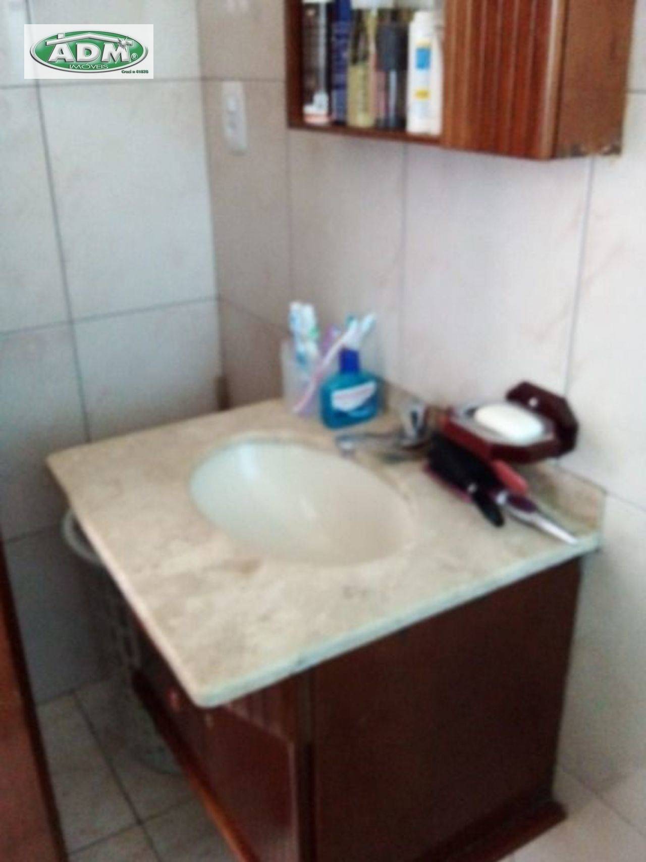 Sobrado à venda com 4 quartos, 300m² - Foto 2