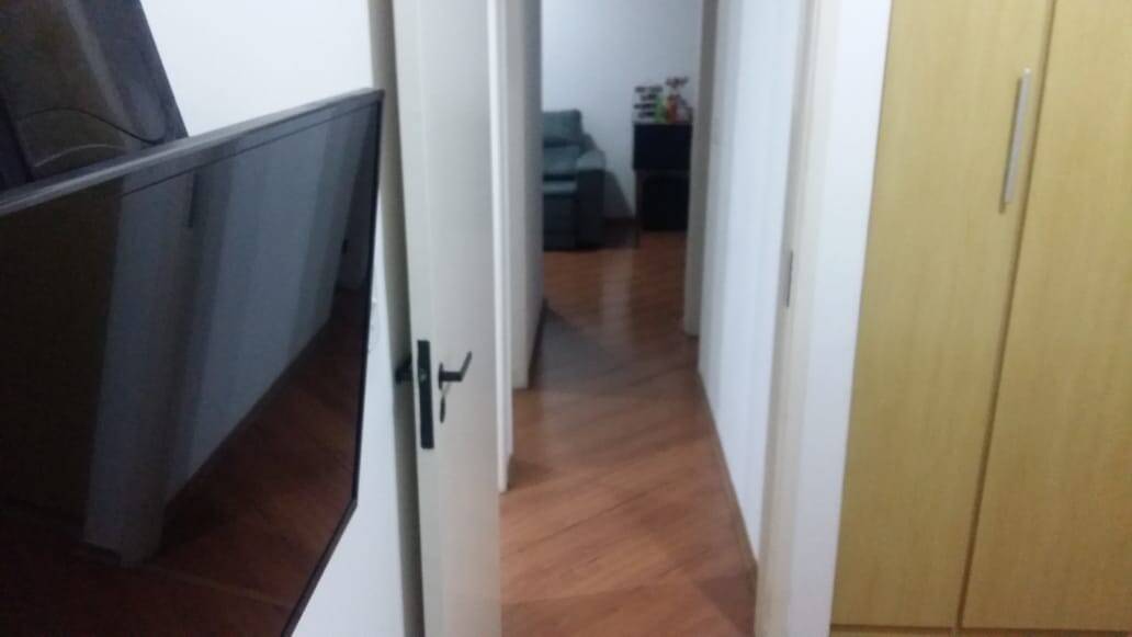 Apartamento à venda com 3 quartos, 60m² - Foto 15