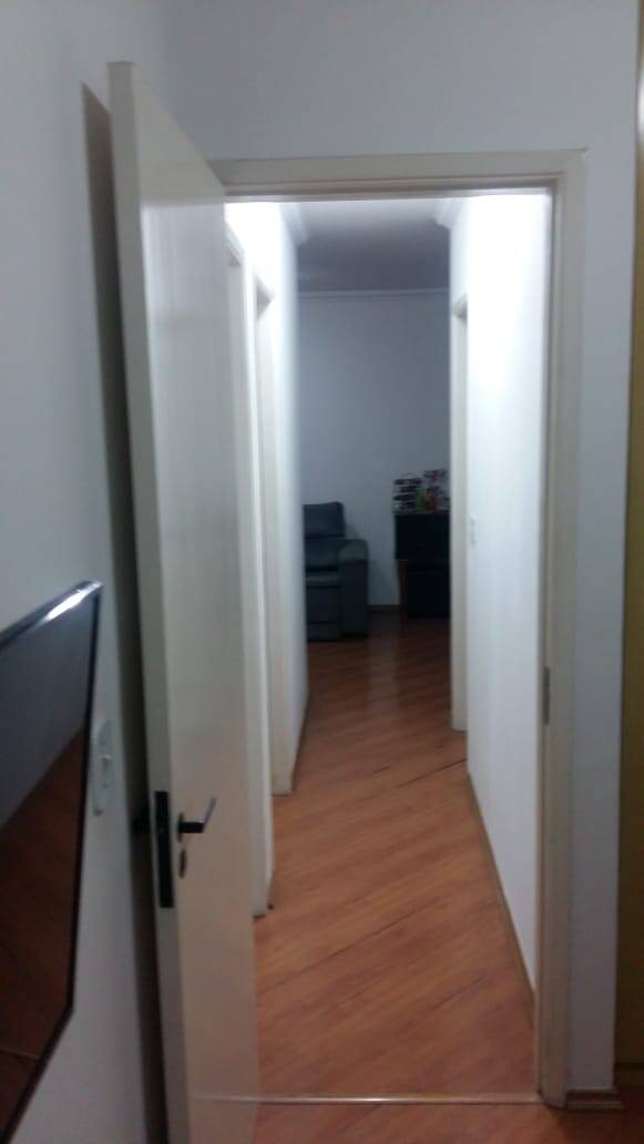 Apartamento à venda com 3 quartos, 60m² - Foto 18