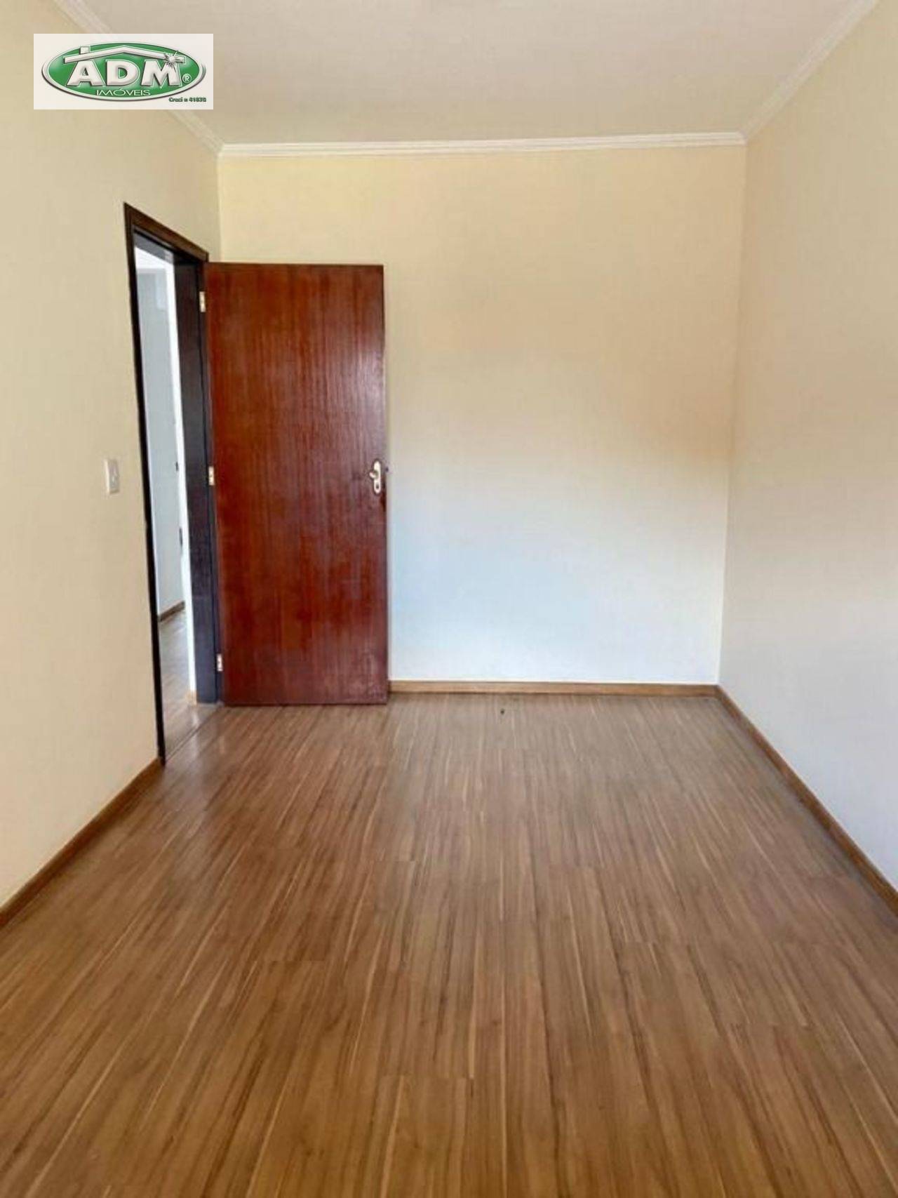 Casa à venda com 2 quartos, 115m² - Foto 6