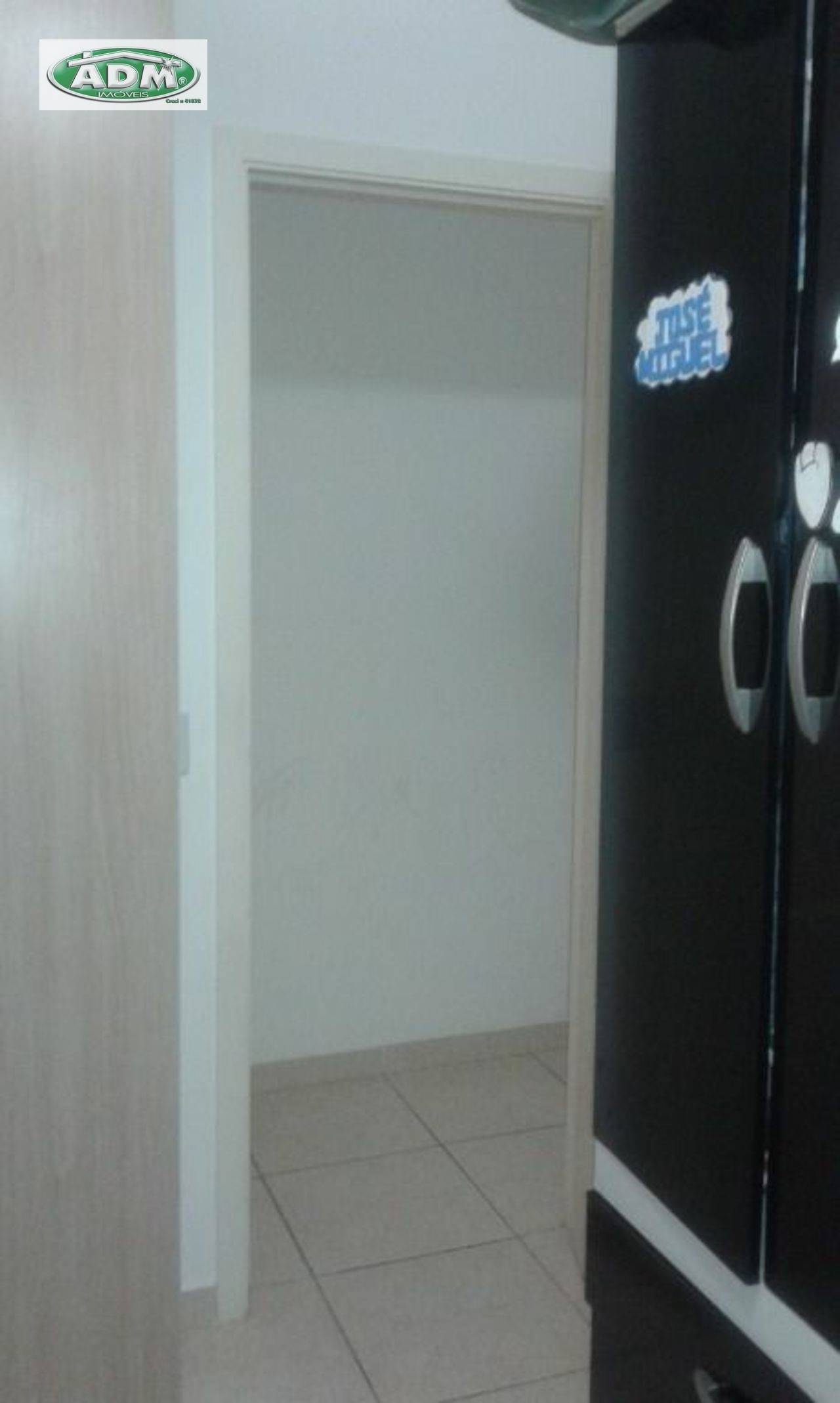 Apartamento à venda com 2 quartos, 45m² - Foto 15