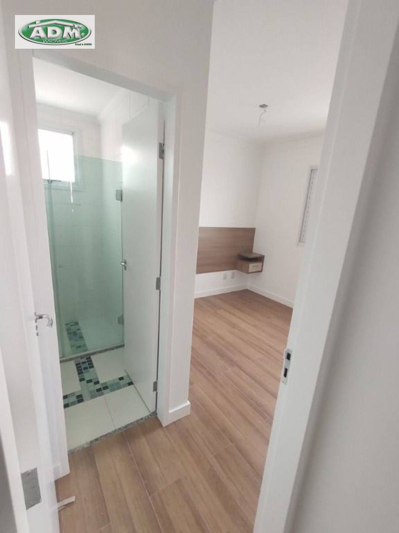 Apartamento à venda com 3 quartos, 100m² - Foto 32