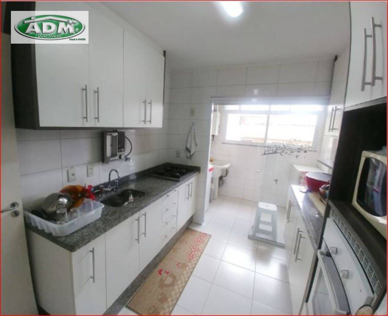 Apartamento à venda com 3 quartos, 100m² - Foto 3