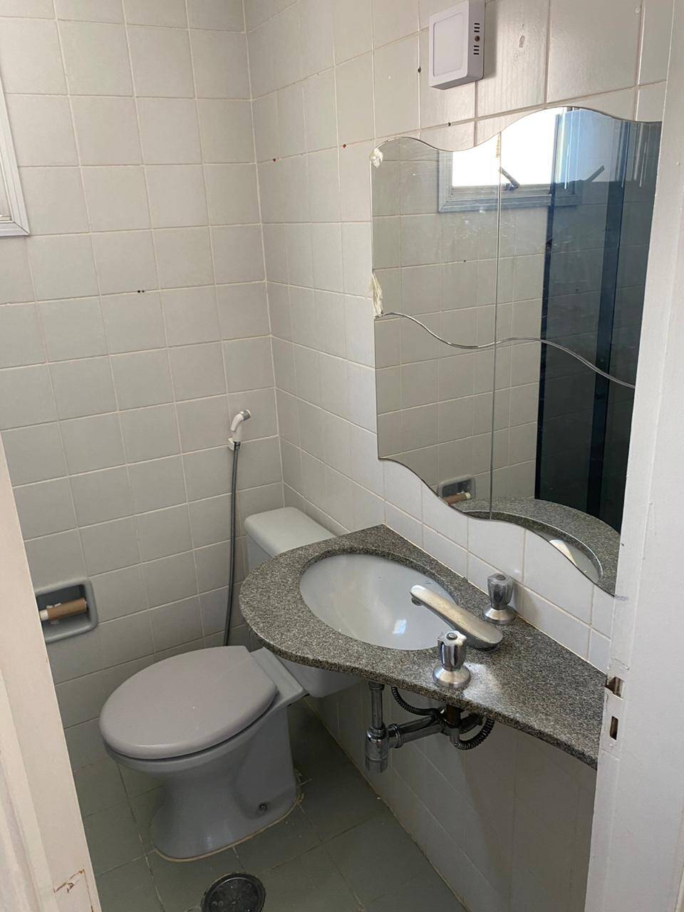 Apartamento à venda com 2 quartos, 65m² - Foto 11