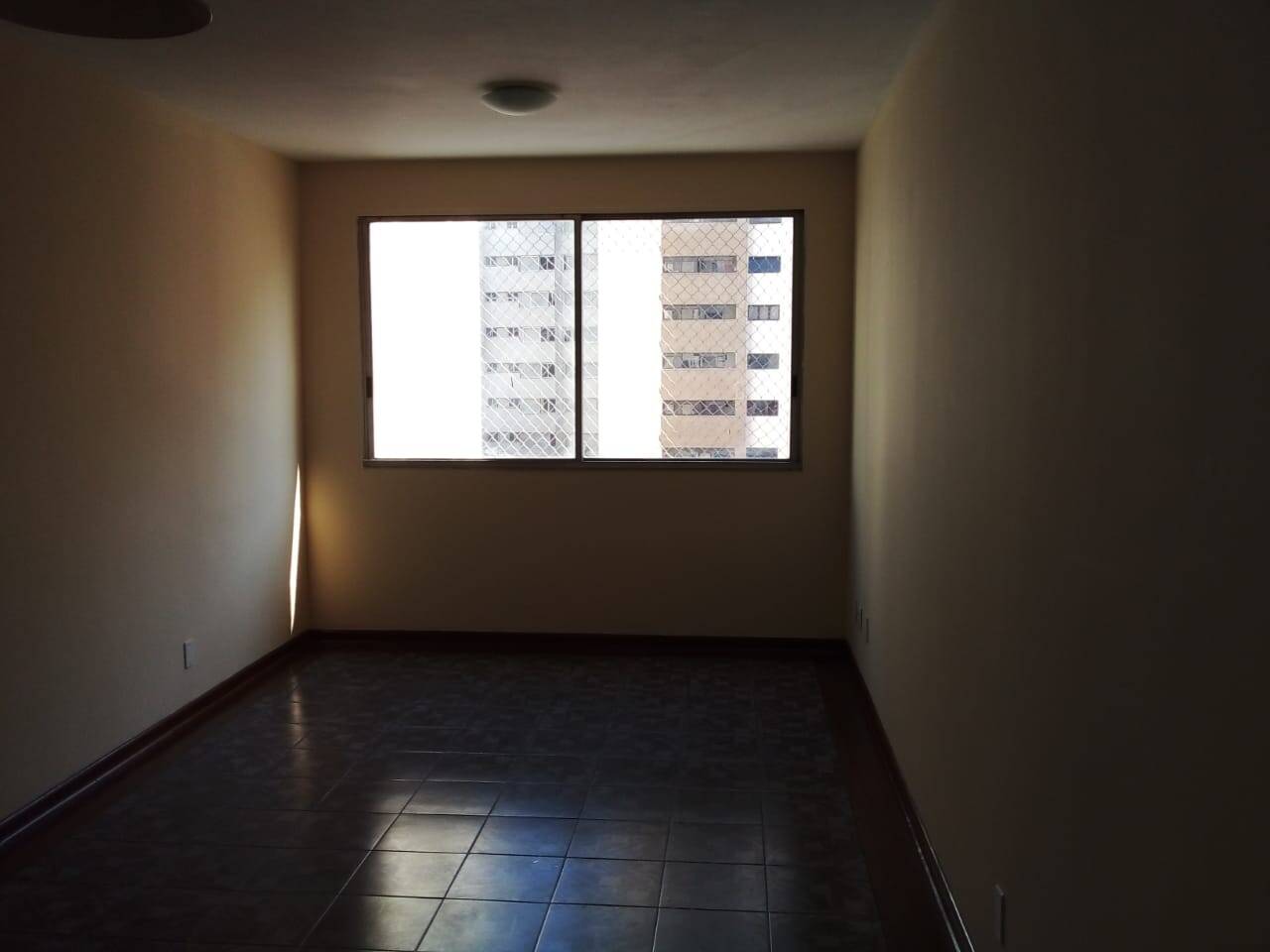 Apartamento para alugar com 3 quartos, 120m² - Foto 6